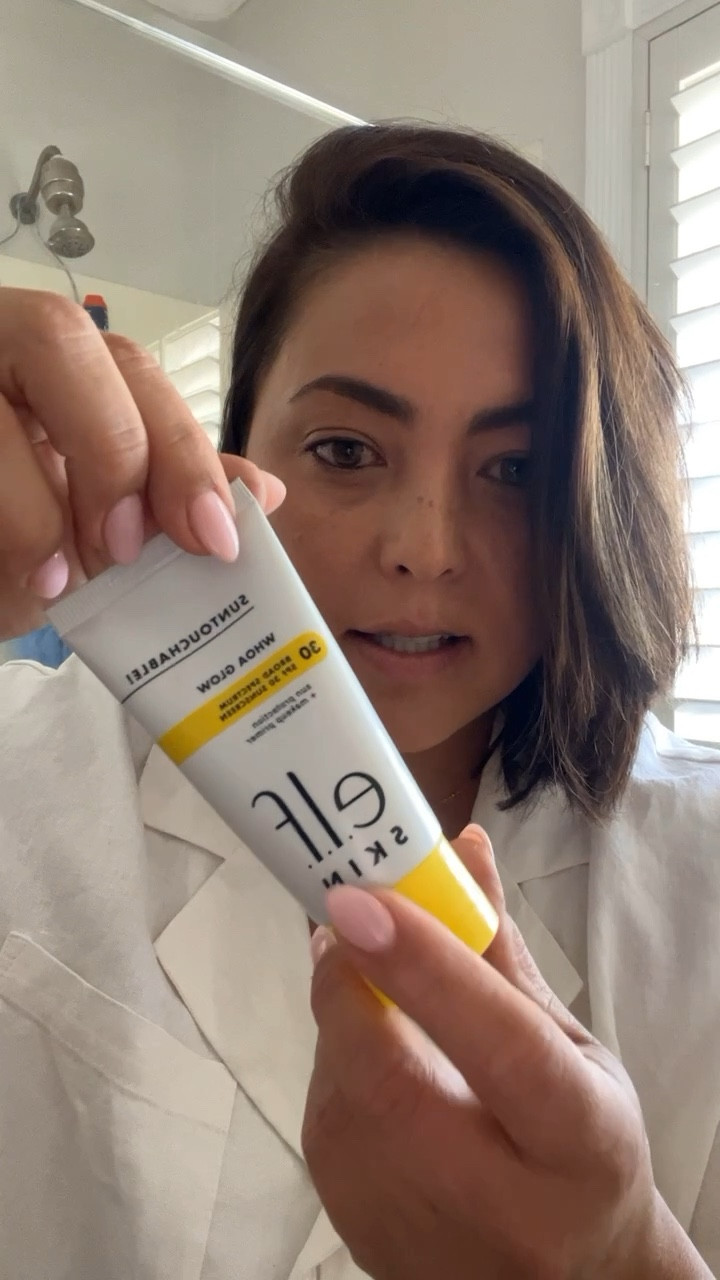 ELF whoa glow bronzer & primer. SPF 30. The perfect summer bronzer to apply under sunscreen.

#LTKBeauty #LTKxelfCosmetics #LTKVideo