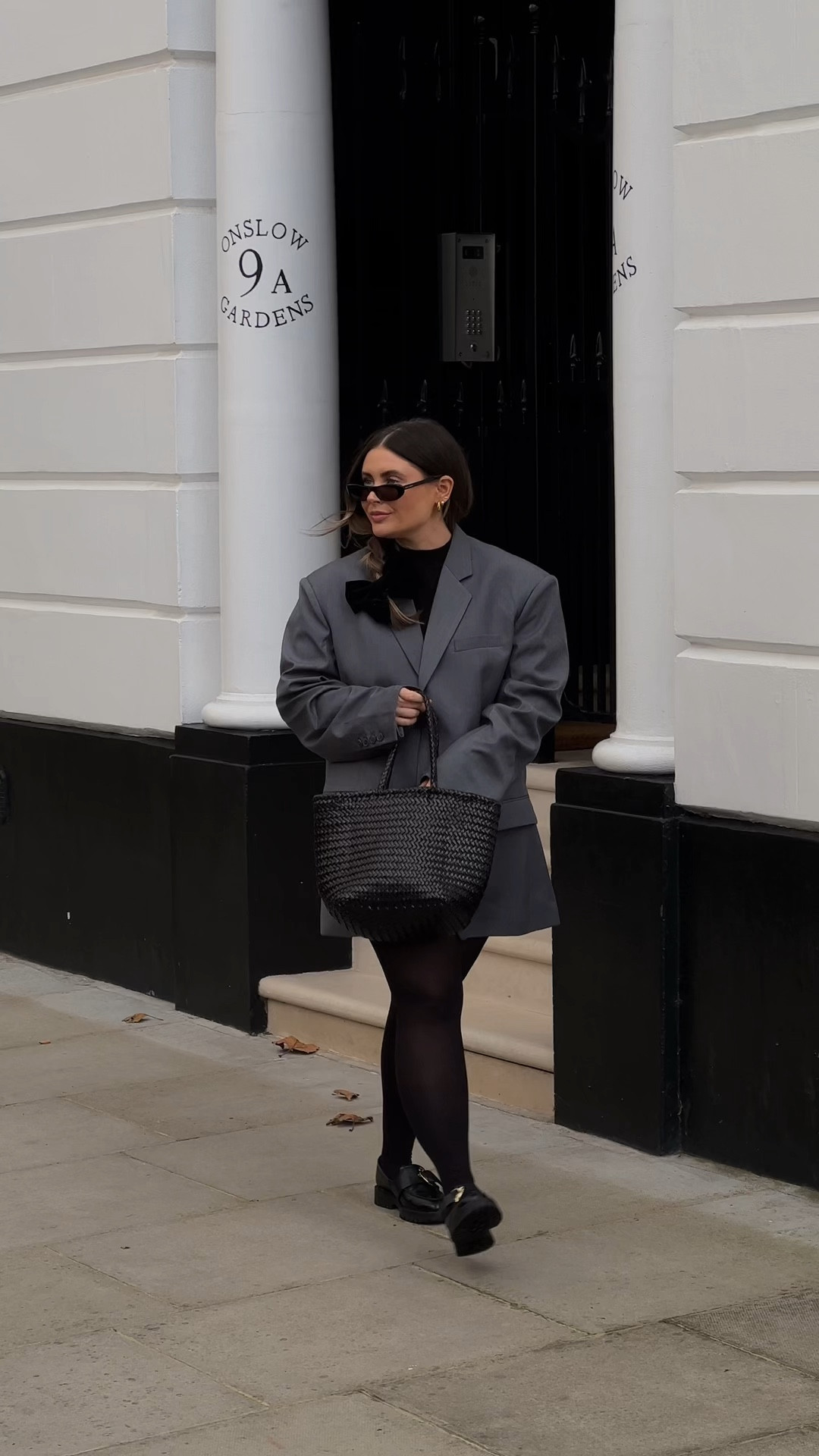 Weekly outfits, Zara, Frankie shop, asos, blazer, oversized blazer, hair bow, festive outfits, festive fashion, Loewe, effortless chic, coats, jackets, old money, tweed, mango, cos 

#LTKmidsize #LTKeurope #LTKfindsunder100