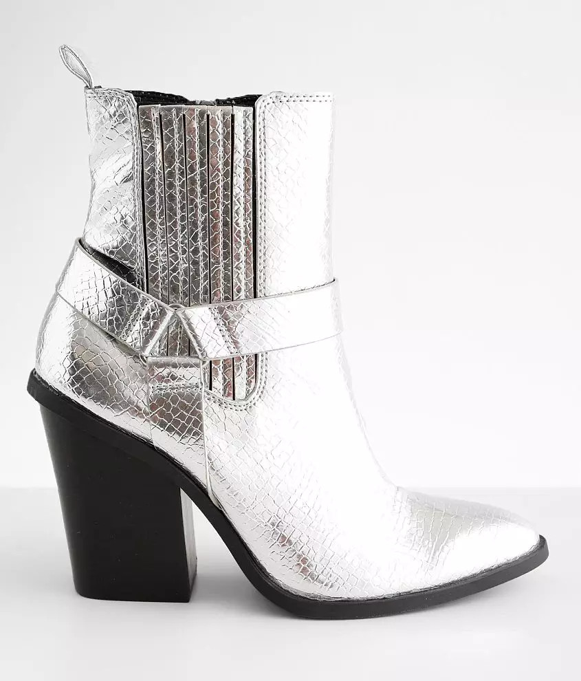 Nilano Metallic Ankle Boot | Buckle