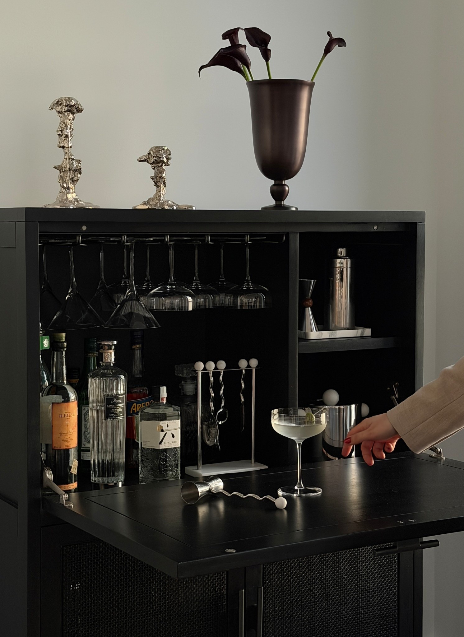 Bar cabinet details 🍸 @Lulu and Georgia 

#LTKHome