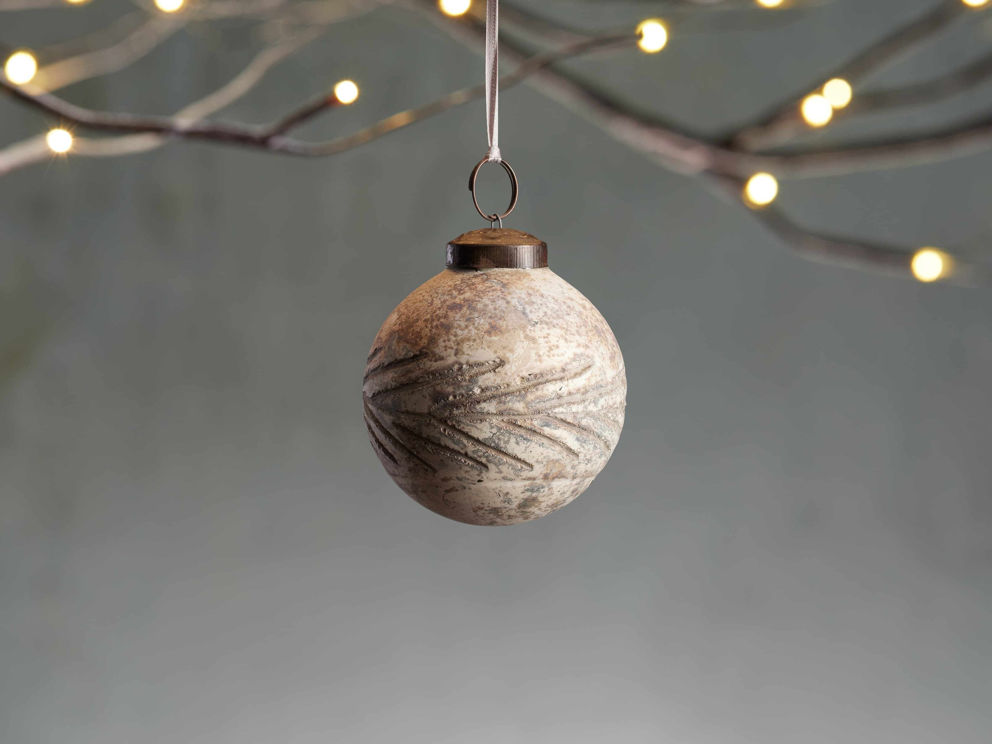 White Oxidized Leaf Ornaments (Set of 4) | Arhaus