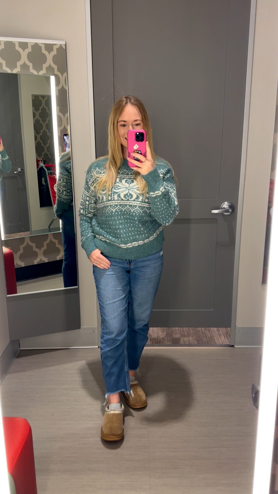 This new arrival is a must for the winter season ❄️
I tried on this Women’s Alpine Crewneck Pullover Sweater in the green snowflakes pattern in a size small and it is SO soft + cozy. I could have sized down to an XS for a more fitted look — but the small gives that perfect relaxed winter vibe. This sweater is super versatile — dress it up with denim + boots or down with leggings and sneakers. Totally mom approved + wearable for everyday winter style.
#LTKWinterFashion #LTKUnder50 #LTKSaleAlert #WinterOutfits #MomStyle #CozySweaterSeason #TryOnHaul #AffordableFashion #WinterWardrobeEssentials #OOTDMom #CasualChic #NeutralStyle

#LTKHoliday #LTKGiftGuide #LTKootd