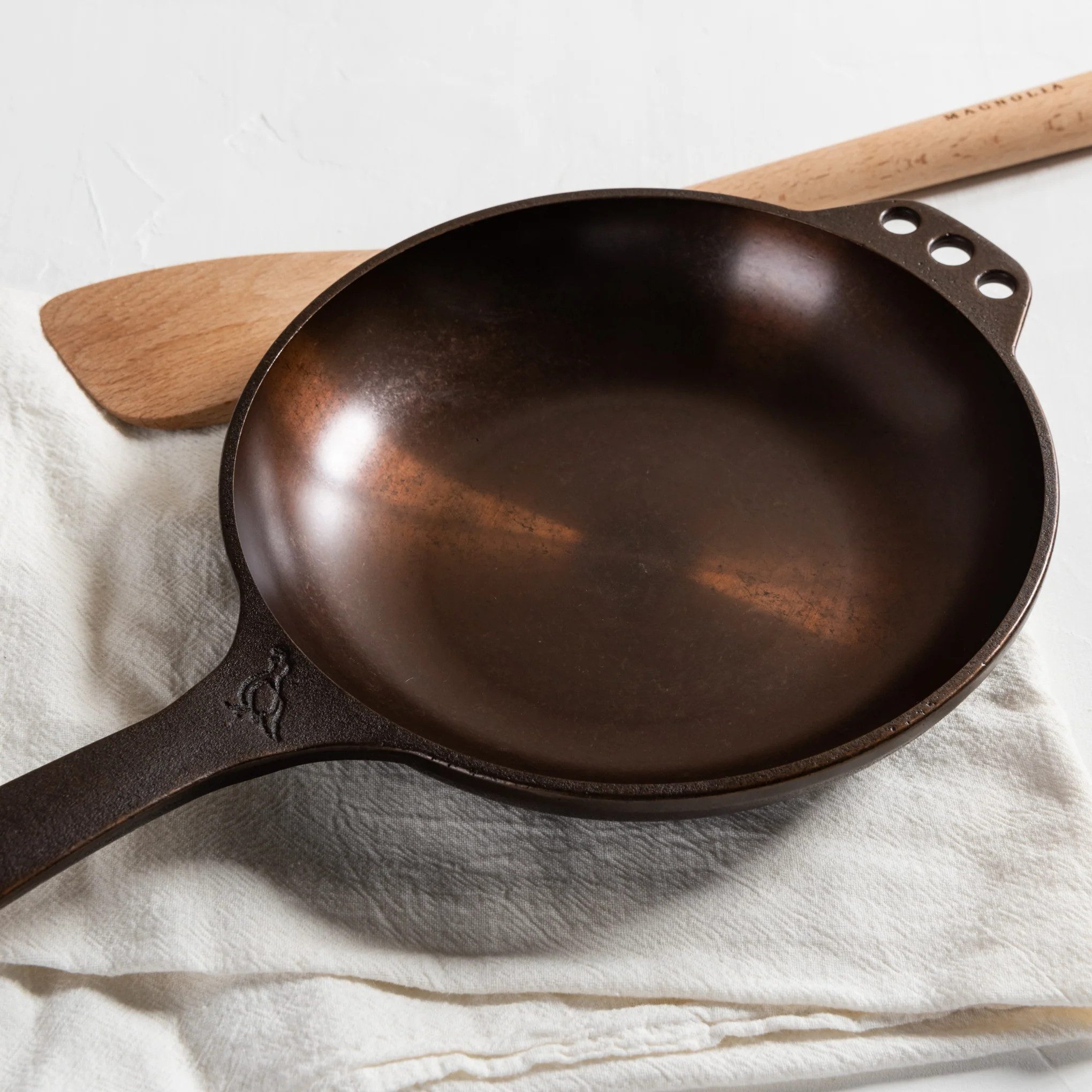 Smithey Cast Iron Chef Skillet (No. 8) | Magnolia