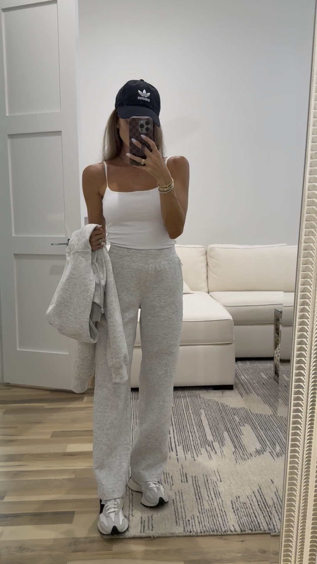 Comfy matching set petite friendly size xxs short 

#LTKPetite #LTKFindsUnder50 #LTKFindsUnder100