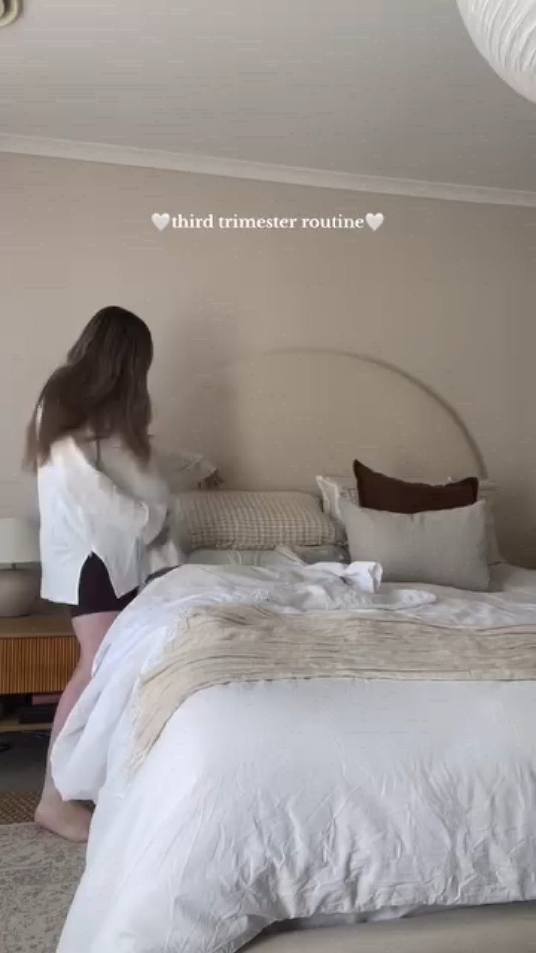 35 weeks 🤍

#aussiemum #mumsofmelbourne #motherhoodjourney #pregnancylife #pregnancyjourney #pregnancytips #pregnancy #pregnancyhumor #thirdtrimester #thirdtrimesterfeels #jessiabass

#LTKmaternity #LTKbaby #LTKaustralia