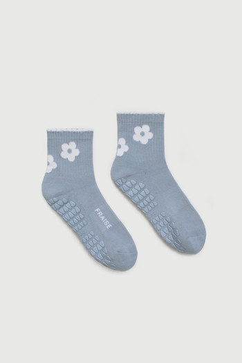 Flora Ankle Grip Socks | Nordstrom