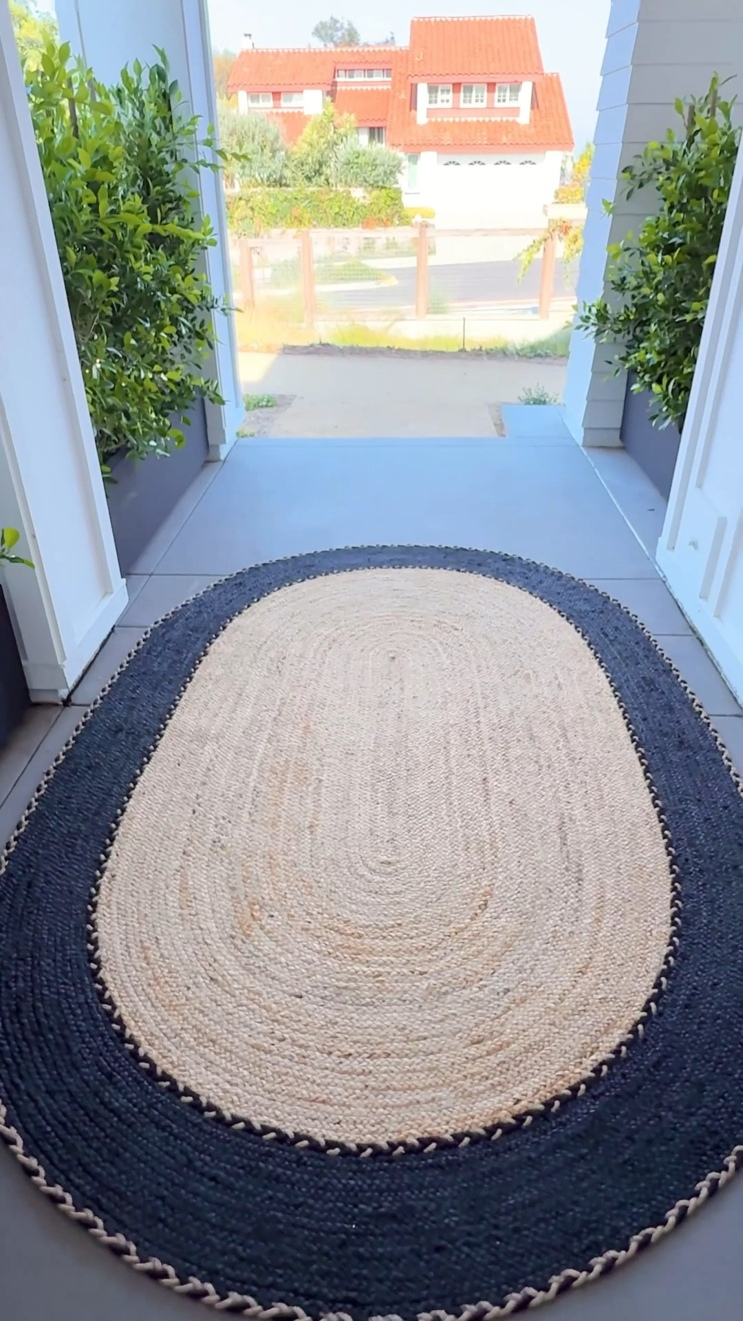 New jute rug 👏🏼 

#LTKHome #LTKSaleAlert
