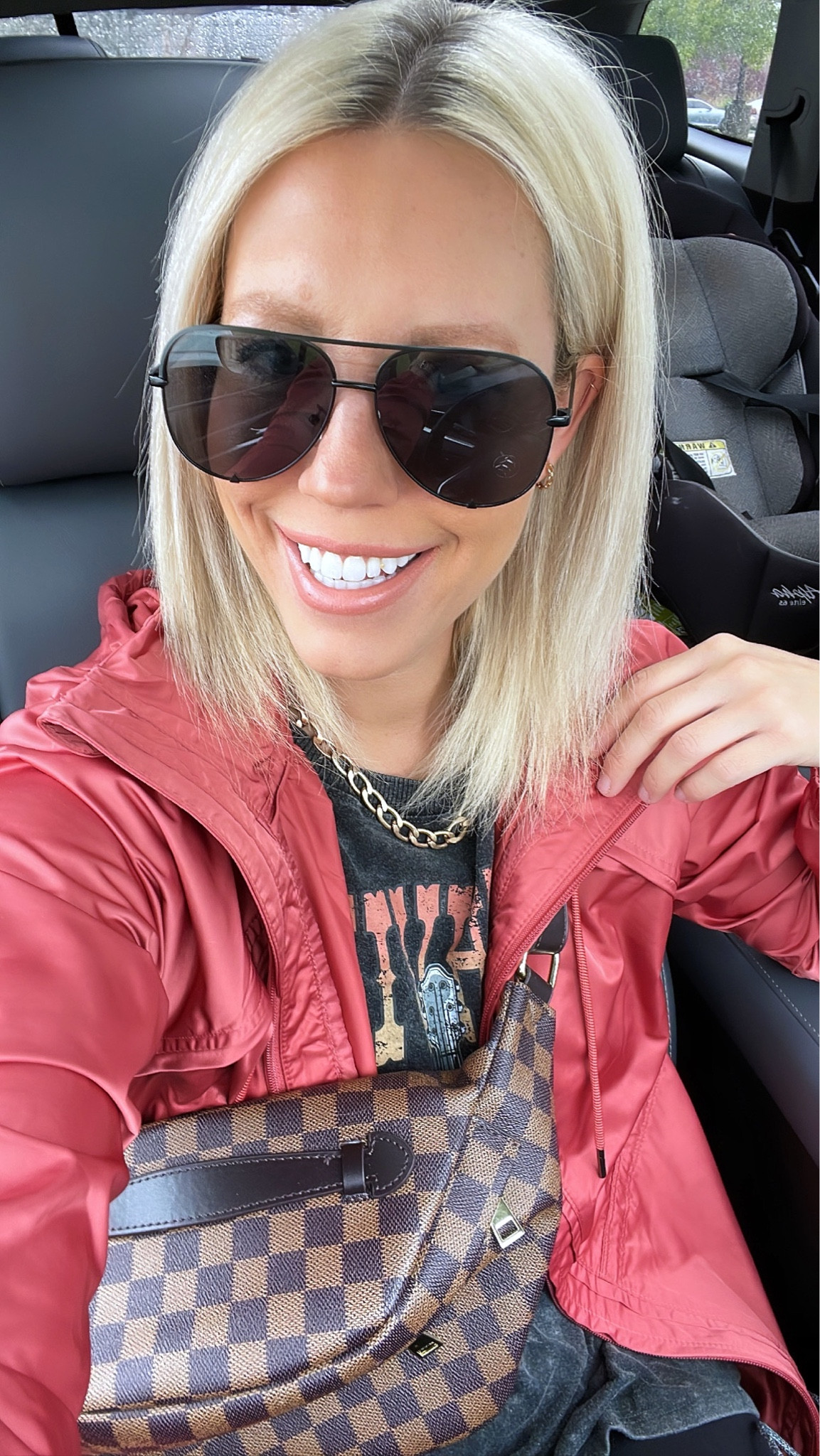 My OOTD yesterday during the day to run errands and get my hair done! 

#LTKunder50 #LTKstyletip #LTKFind