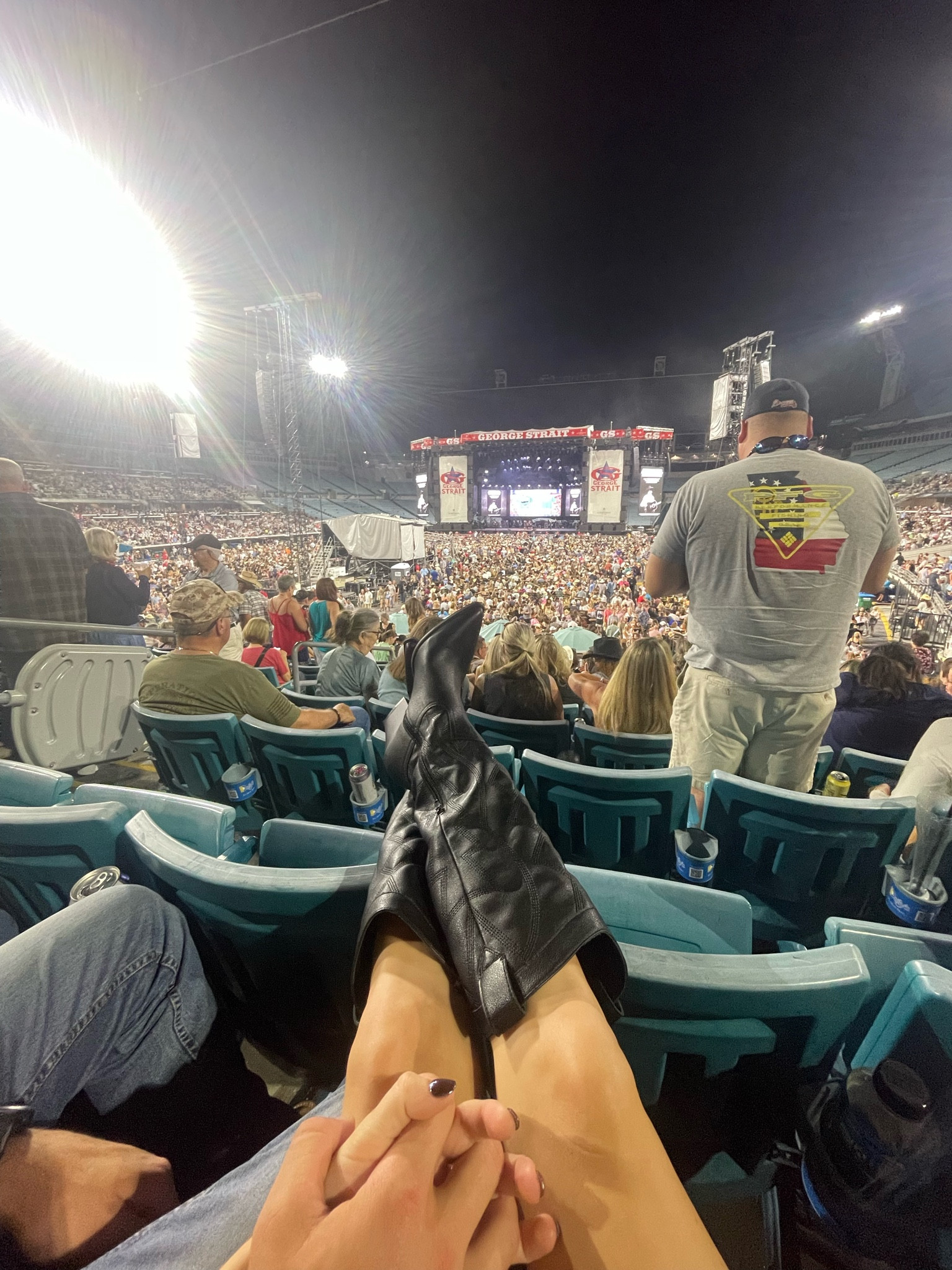 George Strait and Chris Stapleton with my honey🤩💓

#LTKSaleAlert #LTKStyleTip #LTKFindsUnder100