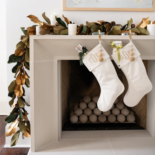 Magnolia Leaves Garland—7' | Fig and Dove