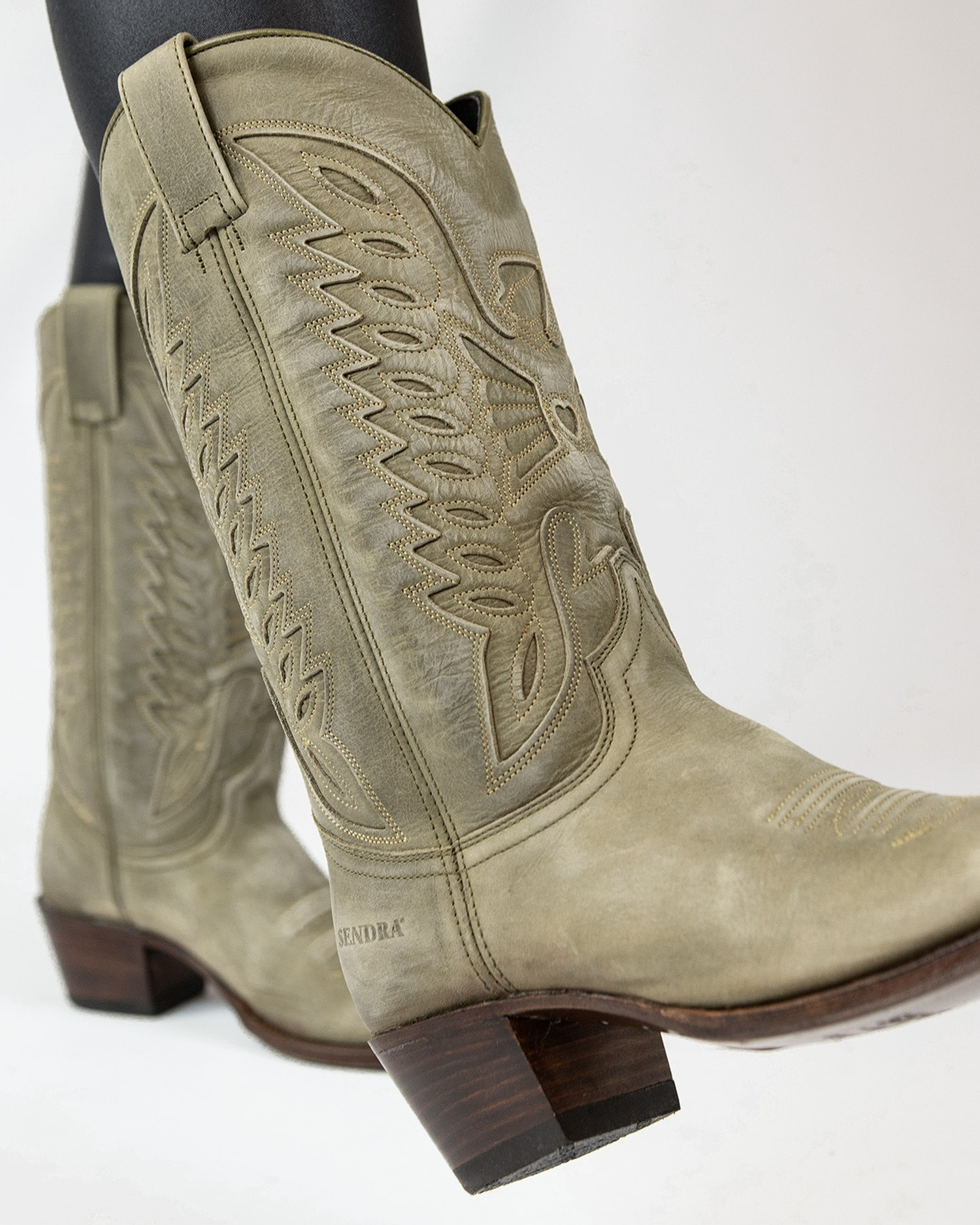 Sendra Debora Flex - Cowboylaarzen voor dames - Taupe | Nelson Schoenen NL