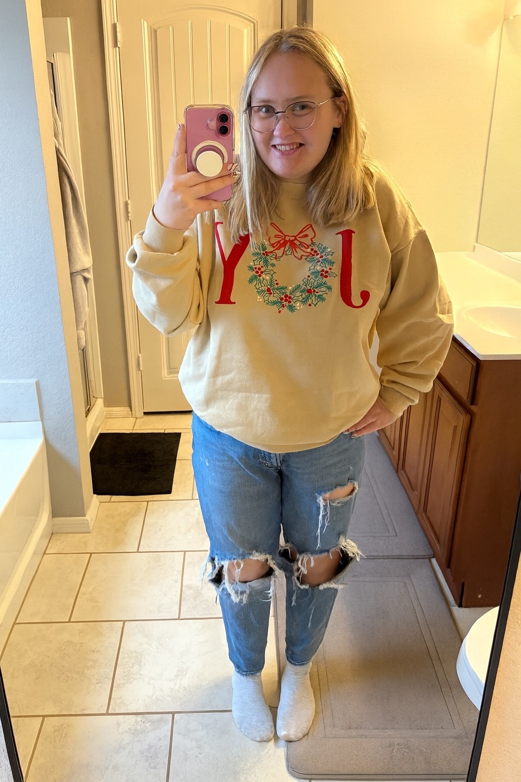 Holiday sweaters under $10

#LTKHoliday #LTKGiftGuide #LTKSaleAlert