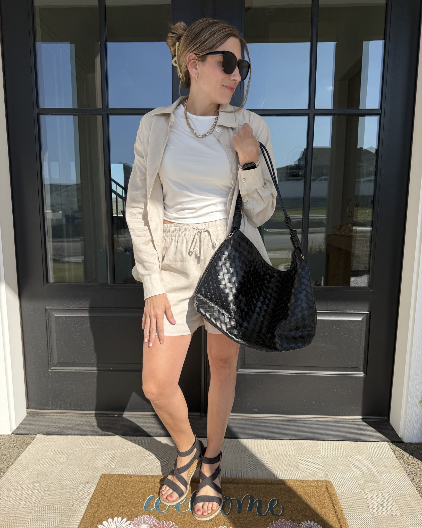 The easiest spring set you’ll wear on repeat 🙌🏼

This linen button-down + matching pants & shorts is lightweight, breathable, and so easy to style multiple ways. I love that you can wear it as a full set or mix and match for everyday outfits 🤍

✔️ comfy elastic waistband
✔️ functional pockets
✔️ lightweight linen blend (perfect for spring/summer)

Wearing a size medium  @RBX Active 

#LTKgrwm #LTKmomlife #LTKootd