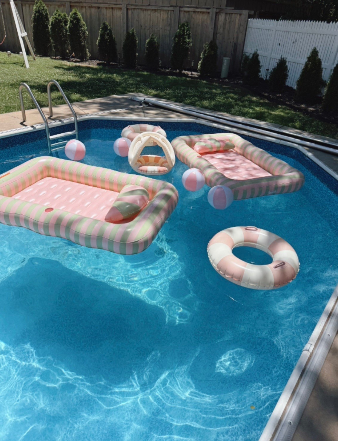 Pool floats 
Fun boy