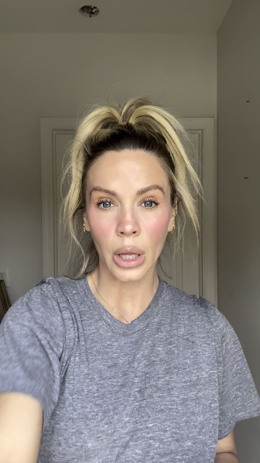 This color pink cosmo is so good for summer because it has the shimmer so if you have 2.5 you would love this- Jess gets 15% off site 

#LTKSeasonal #LTKfindsunder50 #LTKbeauty