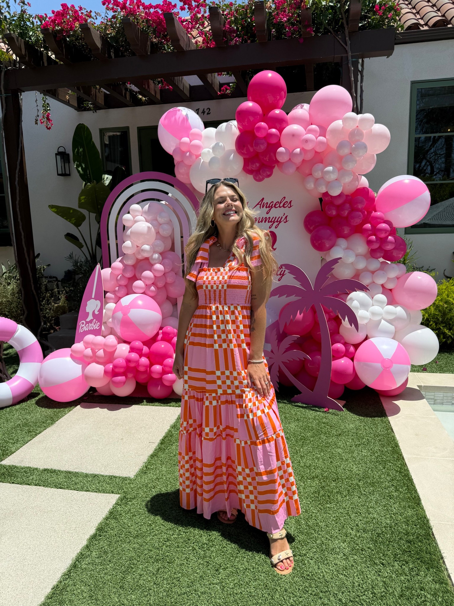 Come on Barbie let’s go party

#LTKSummerEdit #LTKU #LTKStyleTip