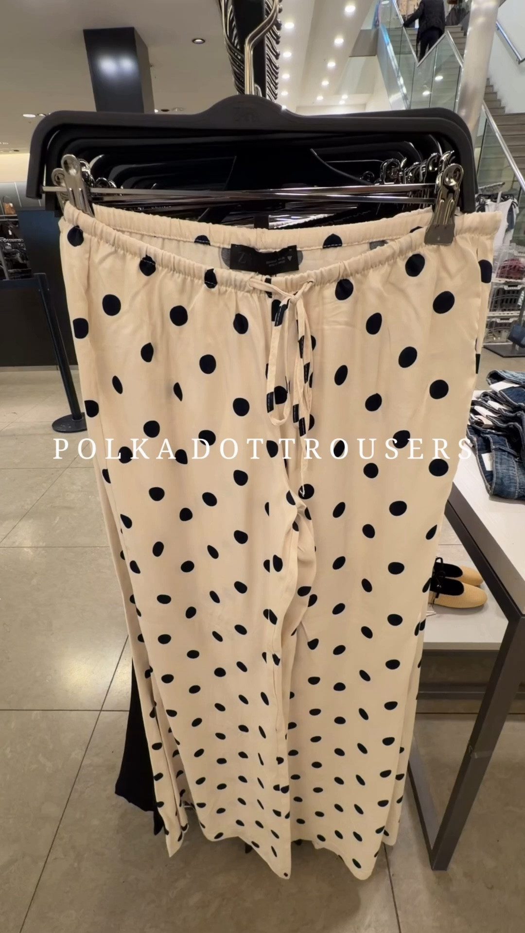 New in polka dot trousers ✨

Tags: trending now, spring style, city break, everyday style, elevated basics, capsule wardrobe, summer style, resort wear, vacation, spring fashion, spring outfits, date night outfits, holiday outfit, Ibiza 

#LTKunder100 #LTKSeasonal #LTKbasics #LTKcapsule  #LTKvacation  #LTKspring #LTKsummer #LTKholiday 


#LTKspring #LTKuk #LTKsummer