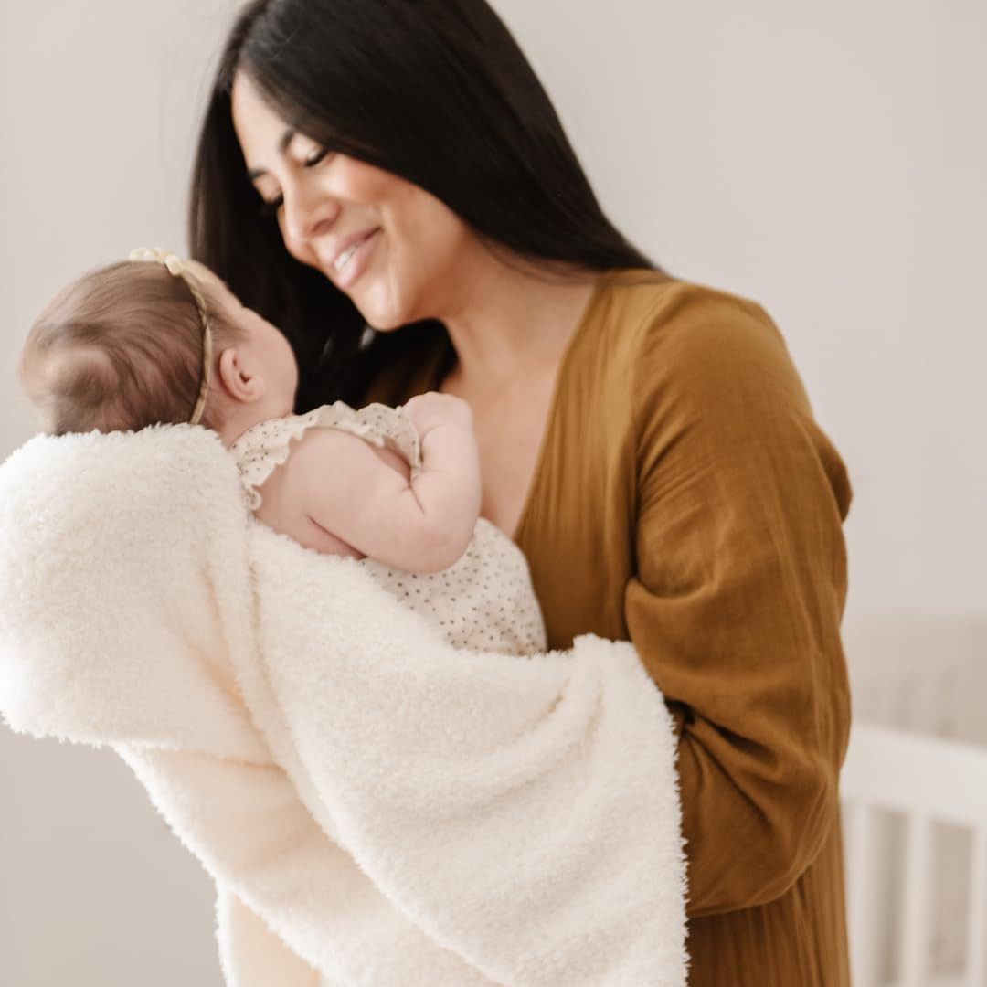 SARANONI Bamboni Luxury Baby Blanket | Plush Blanket for Infant Boys & Girls | Receiving Blanket ... | Amazon (US)