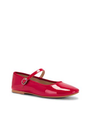 Steve Madden Vinetta Flat in Red Patent from Revolve.com | Revolve Clothing (Global)