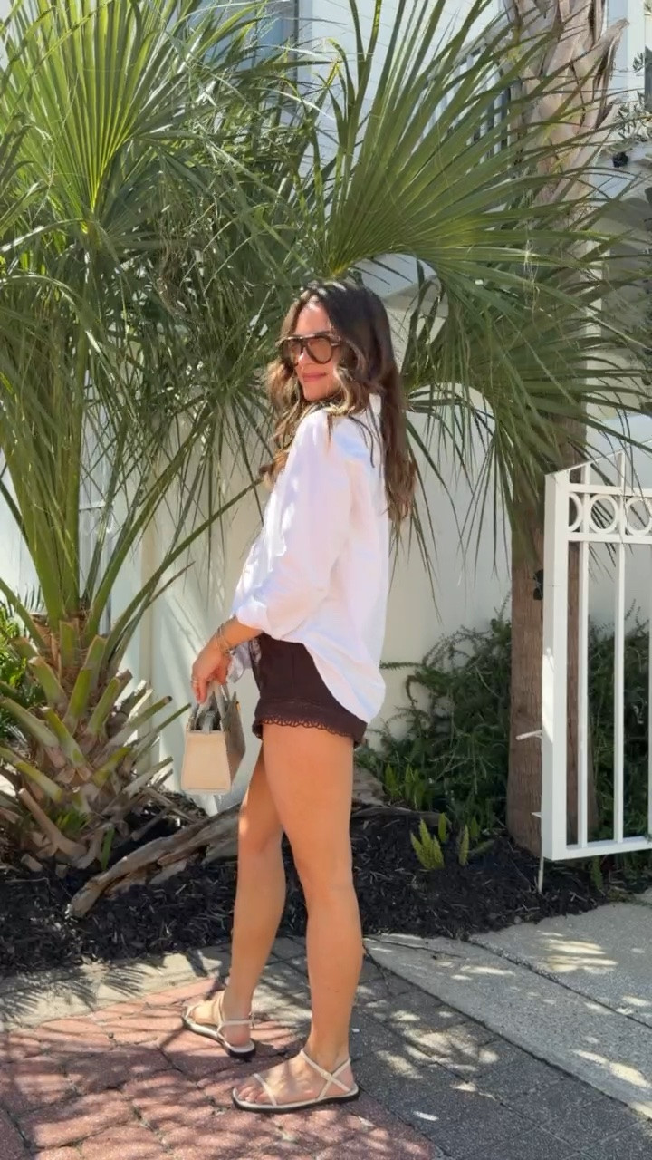 OOTD - No notes on these shorts. They run a little small so size up if between. I’m in an XS.

Vacation outfit, summer outfit