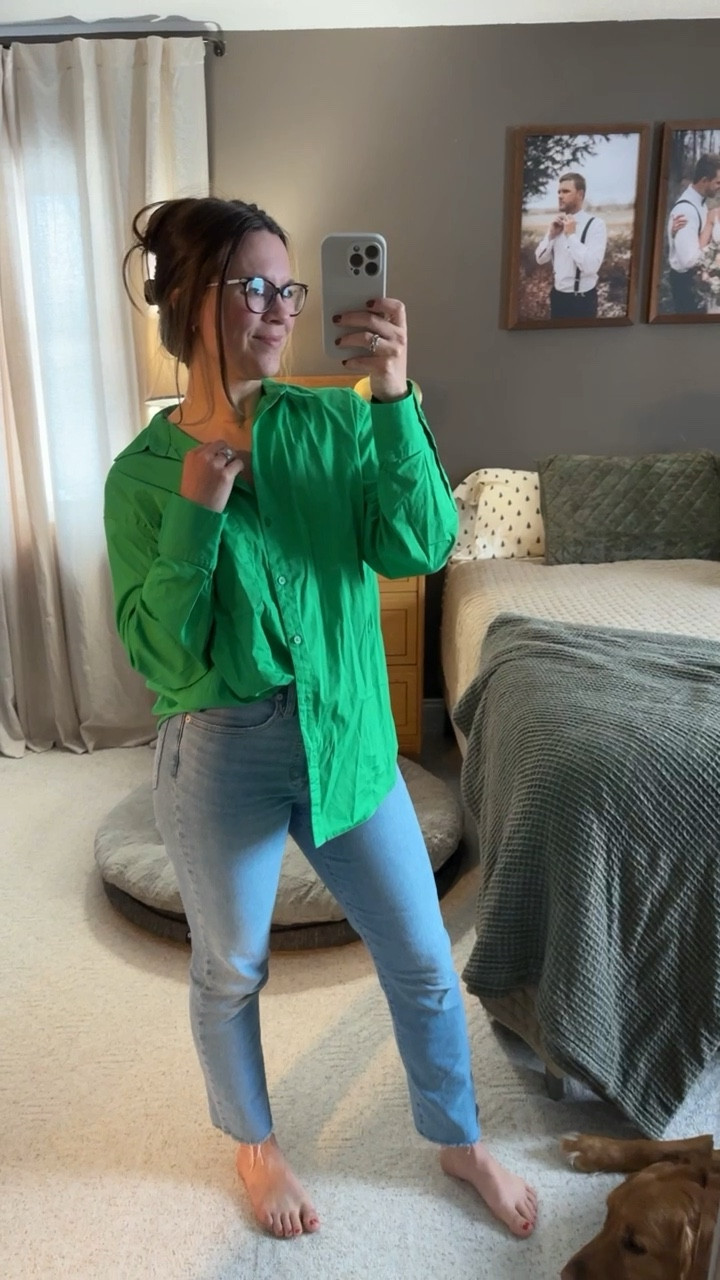 Madewell LTK sale is live!

I’m 5’3- I wear a 27 regular or short depending on what look I’m going for.

I am obsessed with Madewell Jeans. The fit is unlike any other. 20% off is a great deal for great jeans!

#LTKSale #LTKfit #LTKsalealert