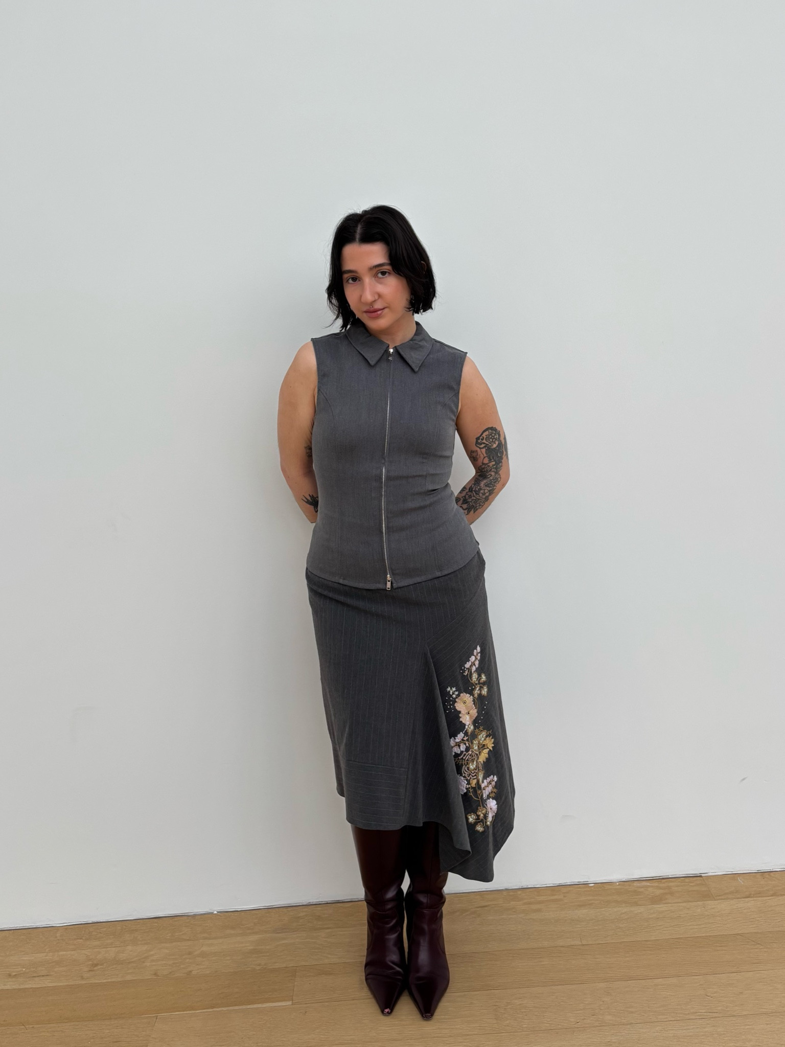 Love how snatched this vest top from H&M makes me look 👌🏼 #workoutfit #zipupvest #vestoutfit 

#LTKWorkwear #LTKFindsUnder50 #LTKStyleTip