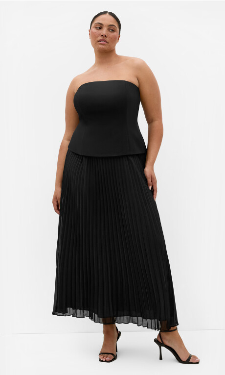 Loretta Strapless Pleat Maxi Dress - black | City Chic AU