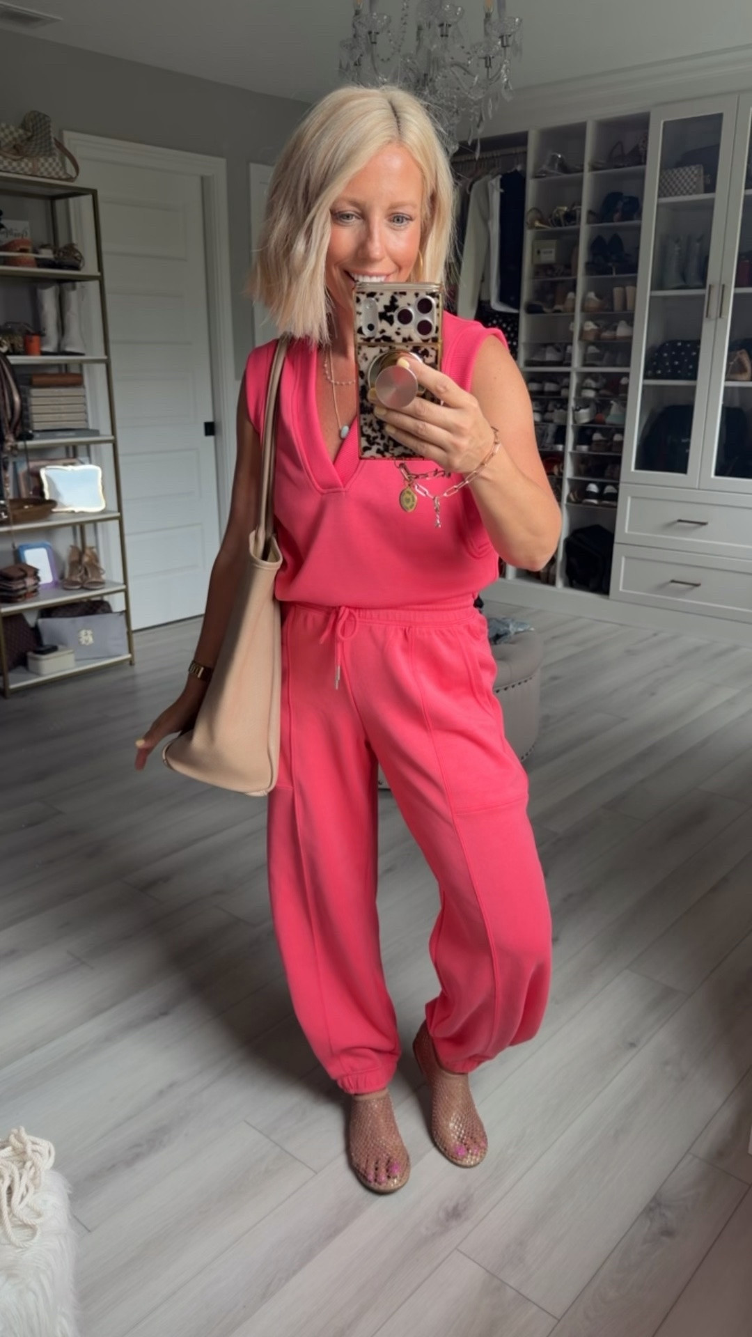 Top small (runs big)
Pants small
Shoes TTS

#LTKSaleAlert #LTKActive #LTKootd