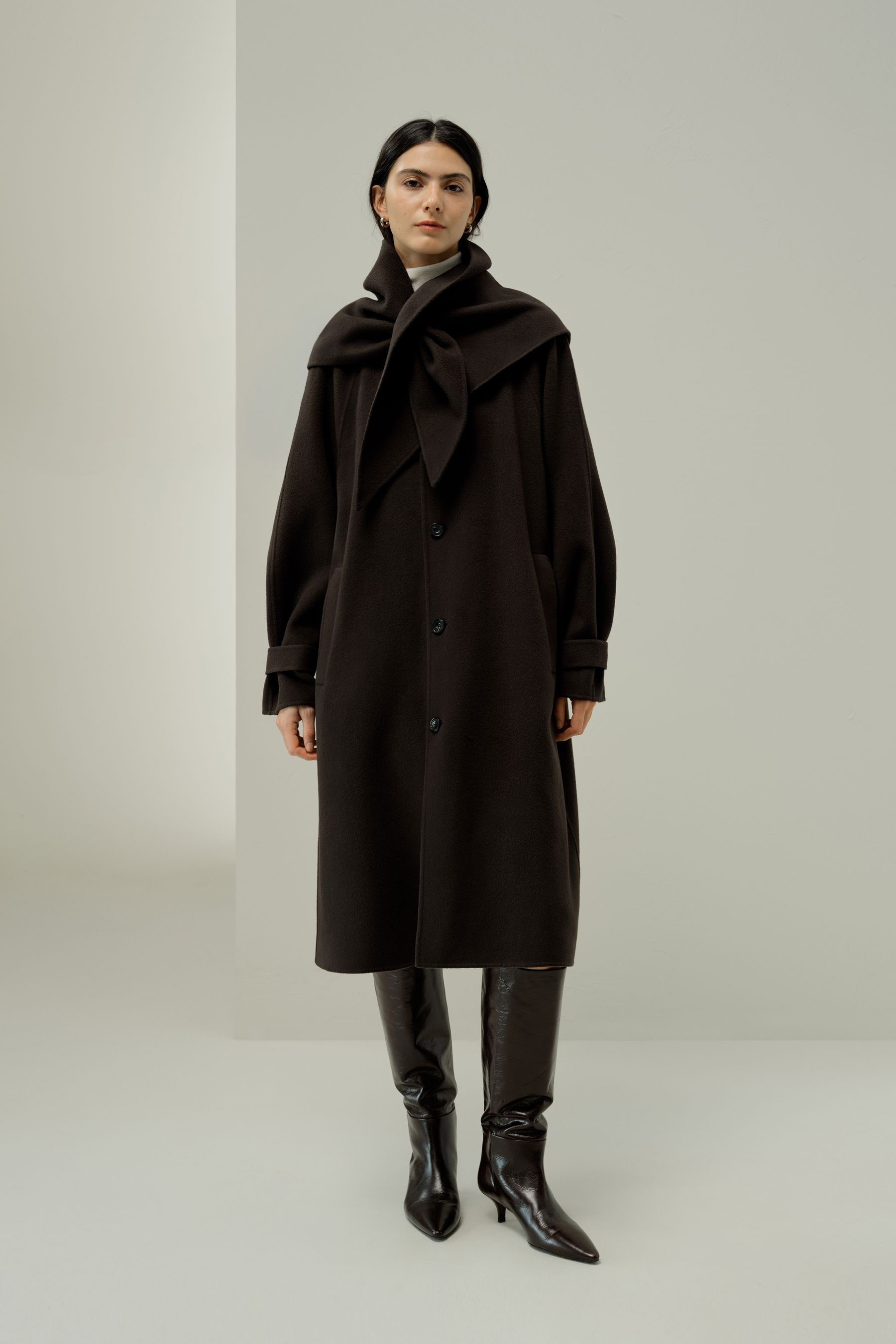 Oversized Double-Faced Silk-Wool Coat | LilySilk