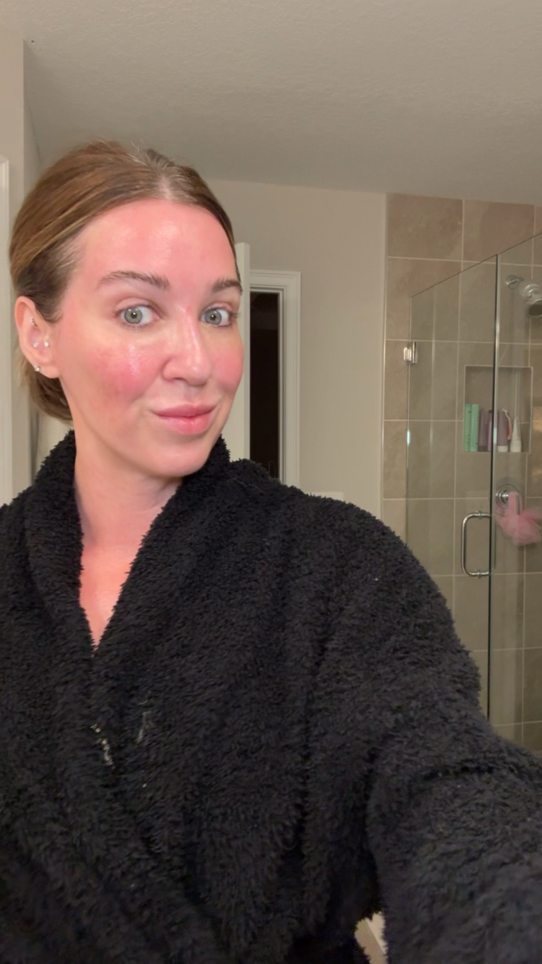 I have eczema & rosacea. Here is my nighttime skincare routine:

Pore pad
Eye zone treatment
Multi-corrective cream
Cushion pressed serum
Eye treatment
Lip balm

#LTKgrwm #LTKBeauty