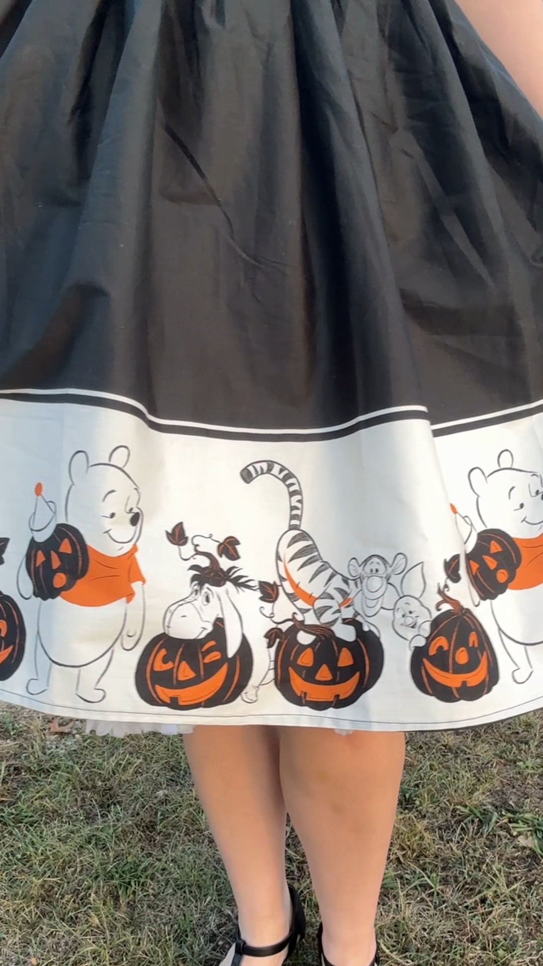 Unique Vintage disney Halloween Style . I’m wearing a large in the dress.

#LTKSeasonal #LTKHalloween #LTKMidsize