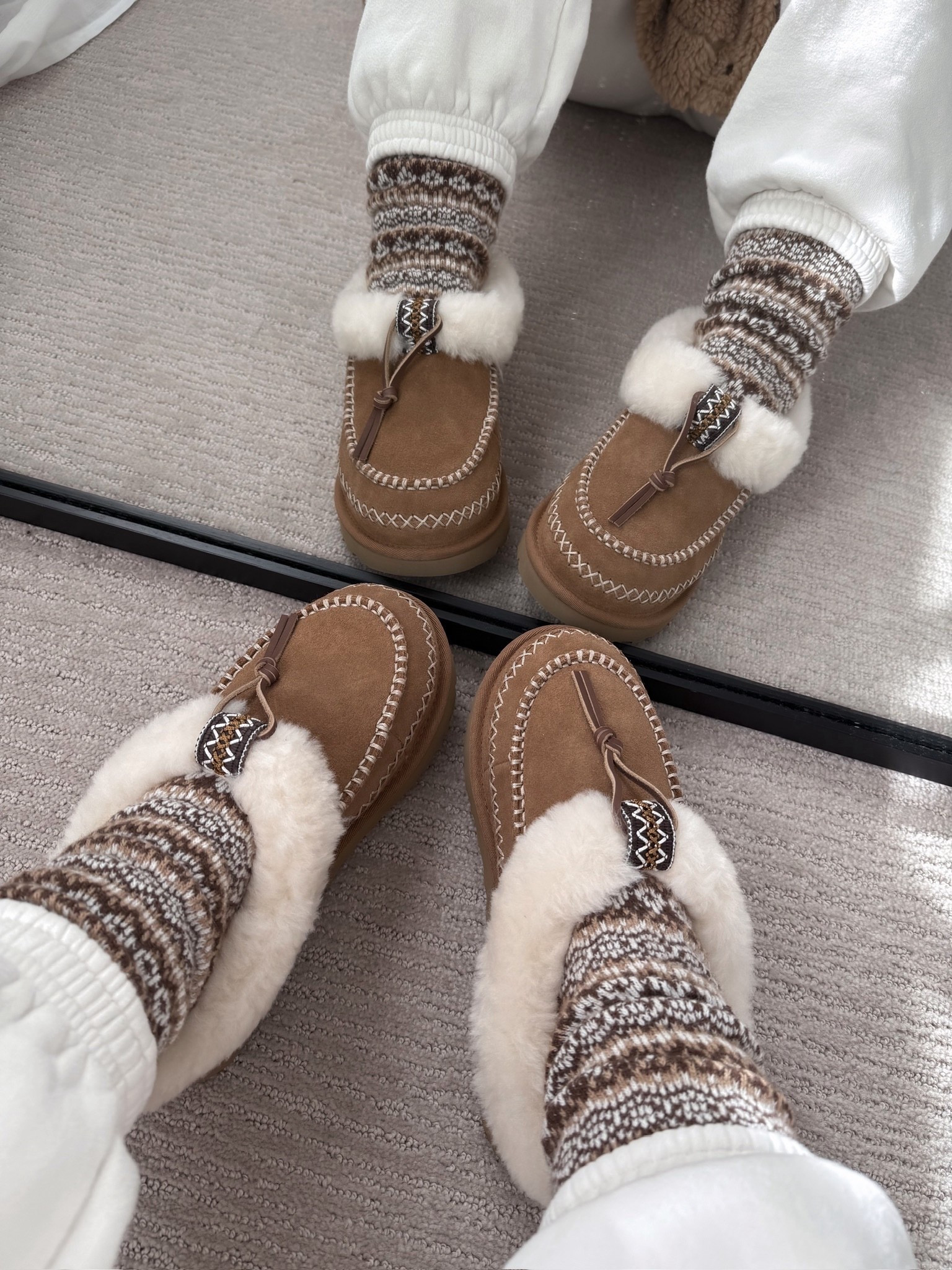 Ugg
Slippers

#LTKShoeCrush #LTKGiftGuide