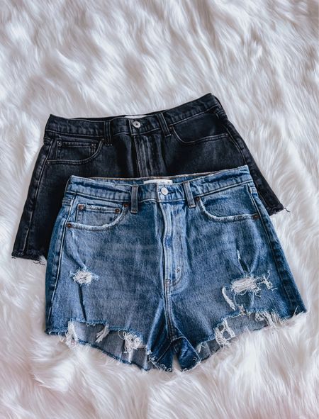 My must-have Abercrombie shorts! I like to size up one size. 

Lee Anne Benjamin 🤍

#LTKunder50 #LTKstyletip #LTKsalealert