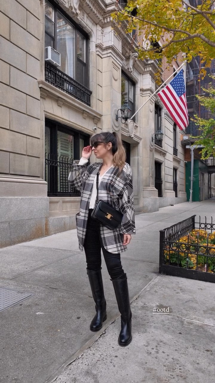 Fall #ootd - black & white plaid perfection 

Coat: Vintage Valentino (linked similar)
Top: Anine Ving
Denim: Madewell
Bag: Celine Triomphe
Boots: Massimo Dutti

#LTKootd #LTKSeasonal