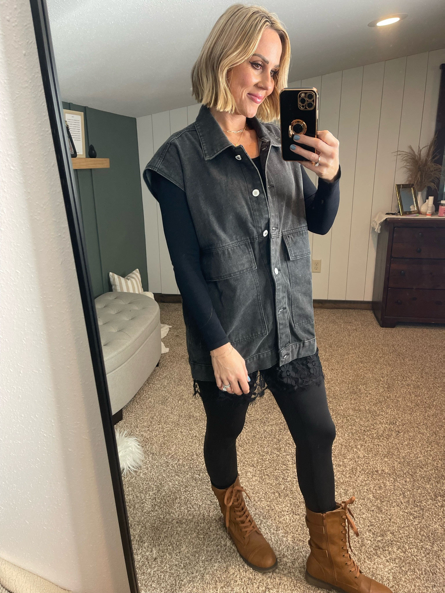 Fall Looks. 

#LTKStyleTip #LTKFindsUnder100 #LTKShoeCrush
