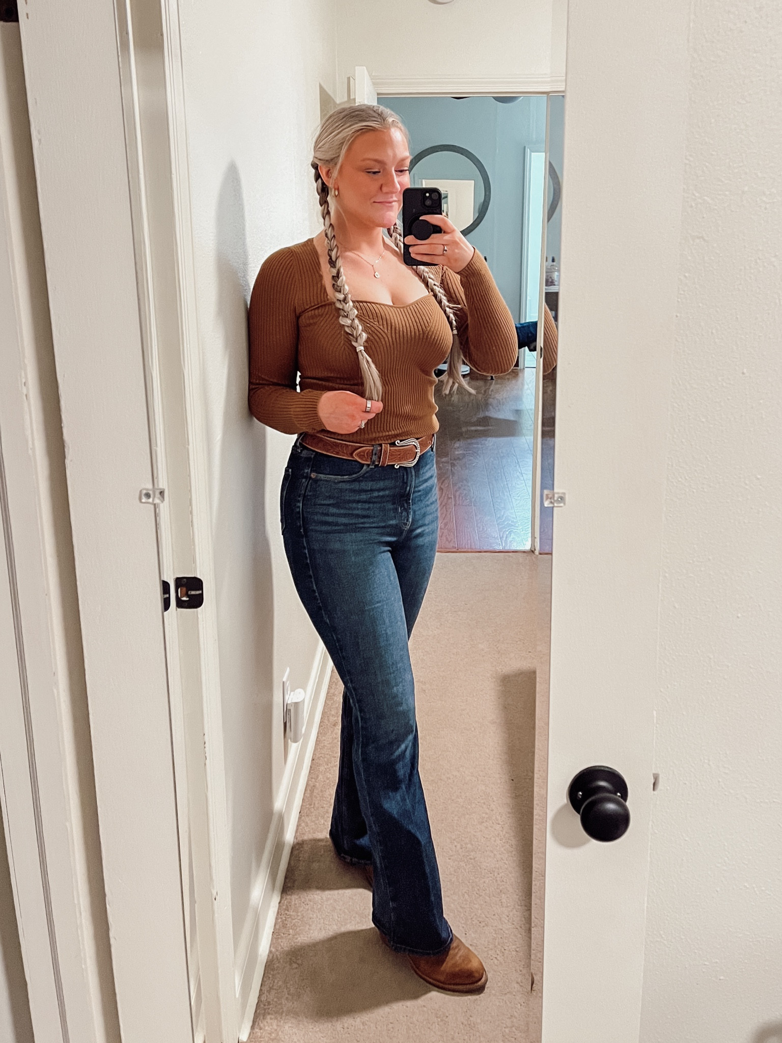 Date night western outfit

Old navy jeans size 10 tall

Olds navy sweetheart long sleeve size small tall 



#LTKfindsunder100 #LTKstyletip #LTKsalealert