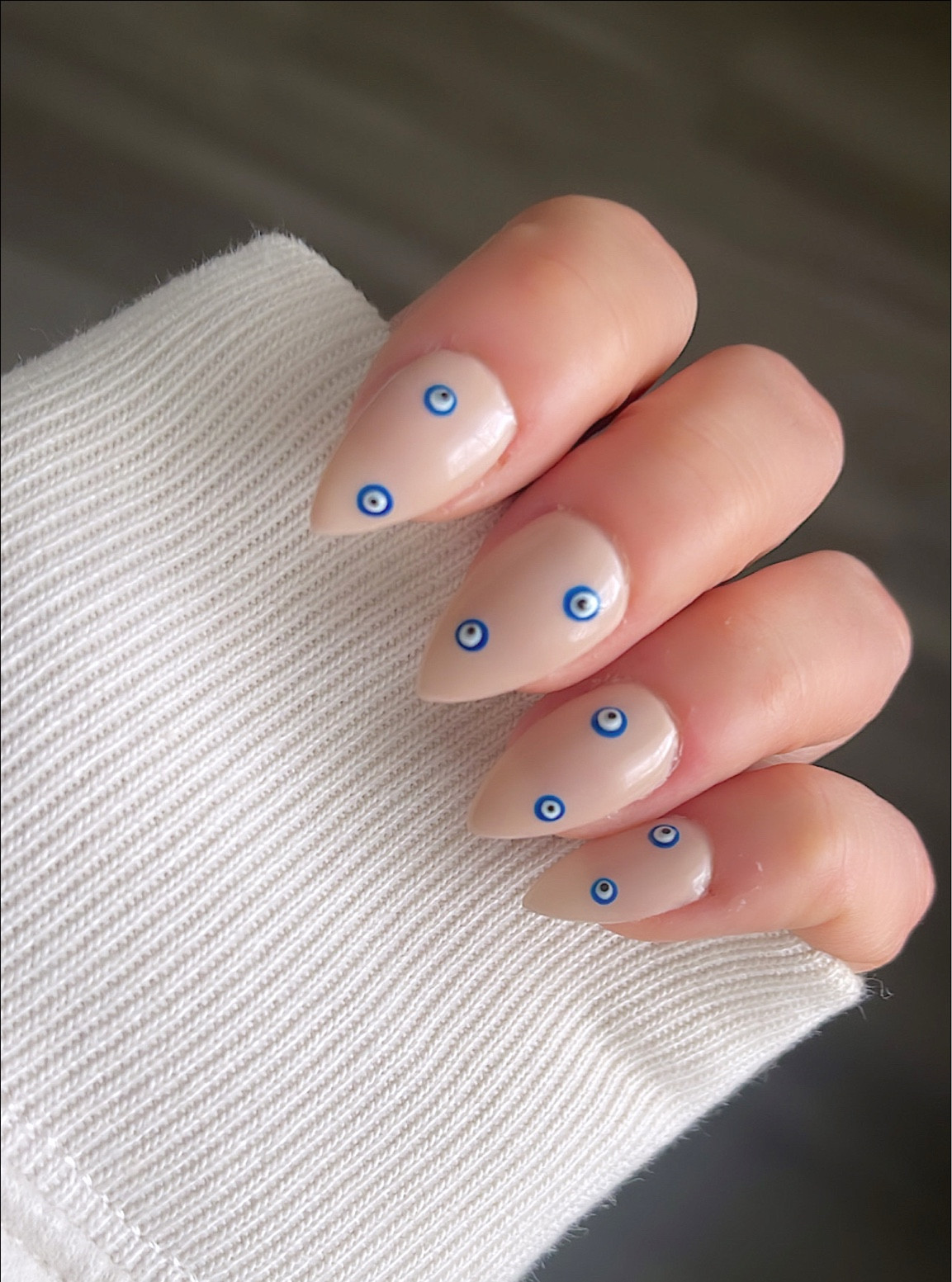 DIY gel mani 🧿💙🤍

#LTKstyletip #LTKfamily #LTKunder50