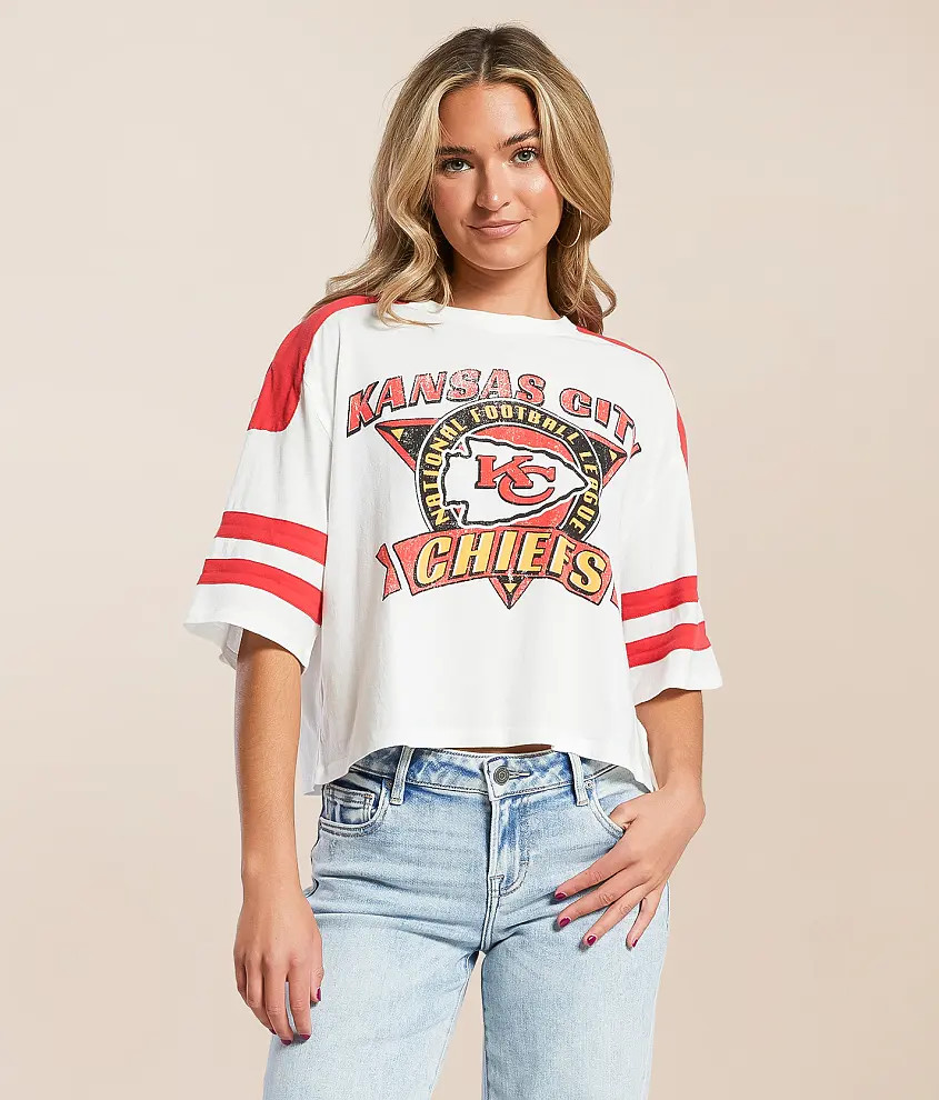 Kansas City Chiefs Cropped T-Shirt | Buckle