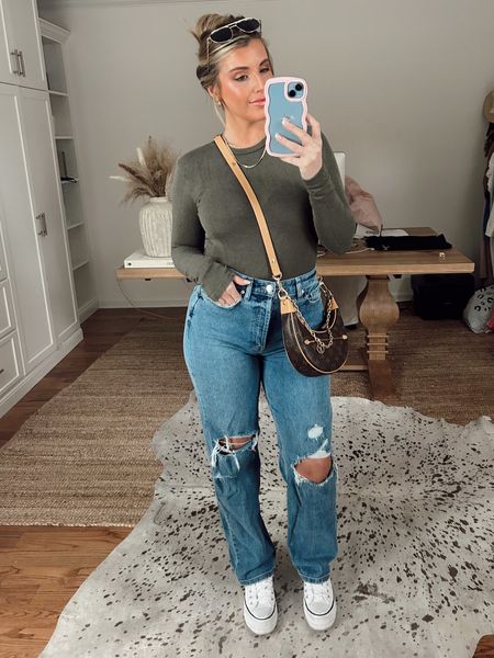 Straight cut target jeans $25! Typically wear size 27 and got a 4. Super stretchy but tight in all the right places. The best denim if you are curvy! 

Denim, mom jeans, straight cut jeans, spring outfit idea, ootd 

#LTKstyletip #LTKunder50 #LTKcurves