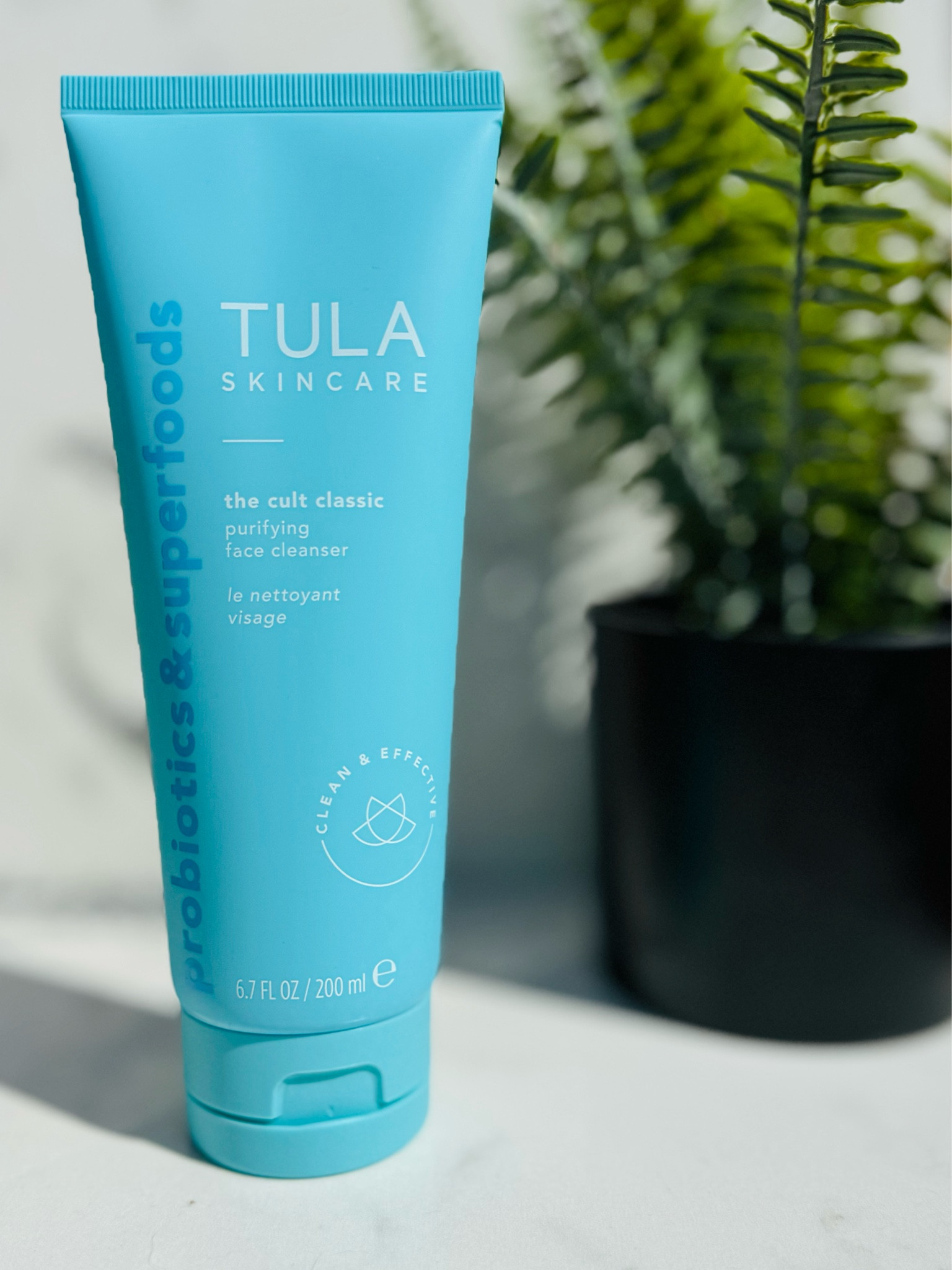 A fan favorite cleanser! I absolutely love this cleanser. It leaves my skin feeling fresh and clean. Not to mention that is smells amazing! 

#LTKbeauty #LTKSeasonal #LTKGala