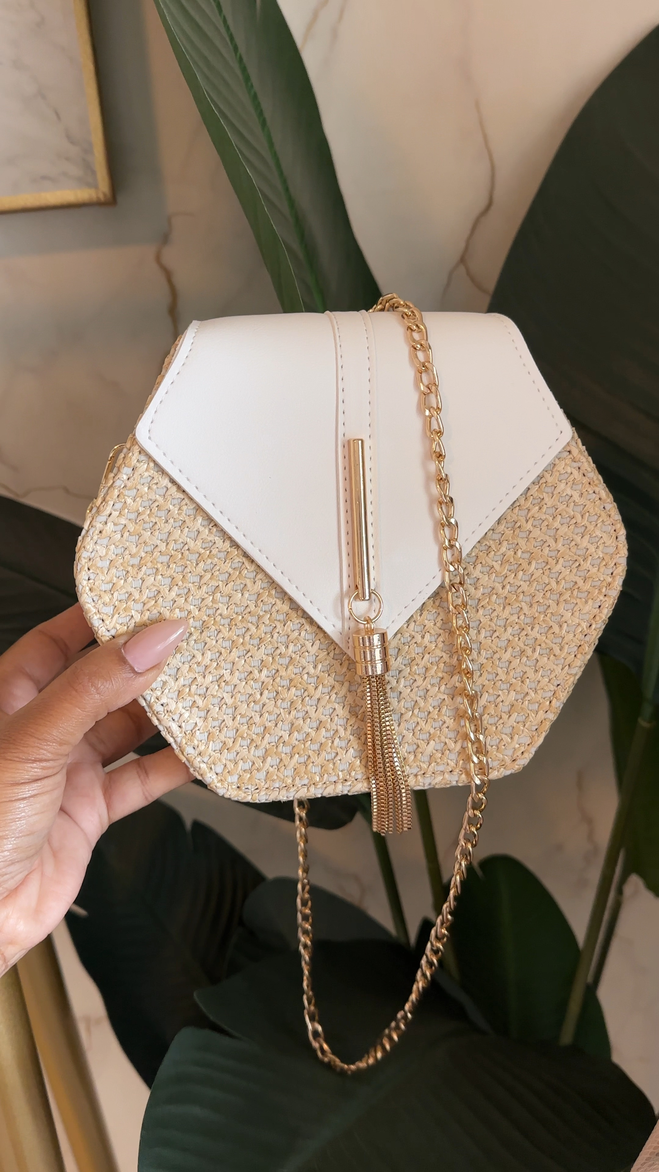 Super Cute Affordable Summer Crossbody Bag

#LTKfit #LTKitbag #LTKstyletip