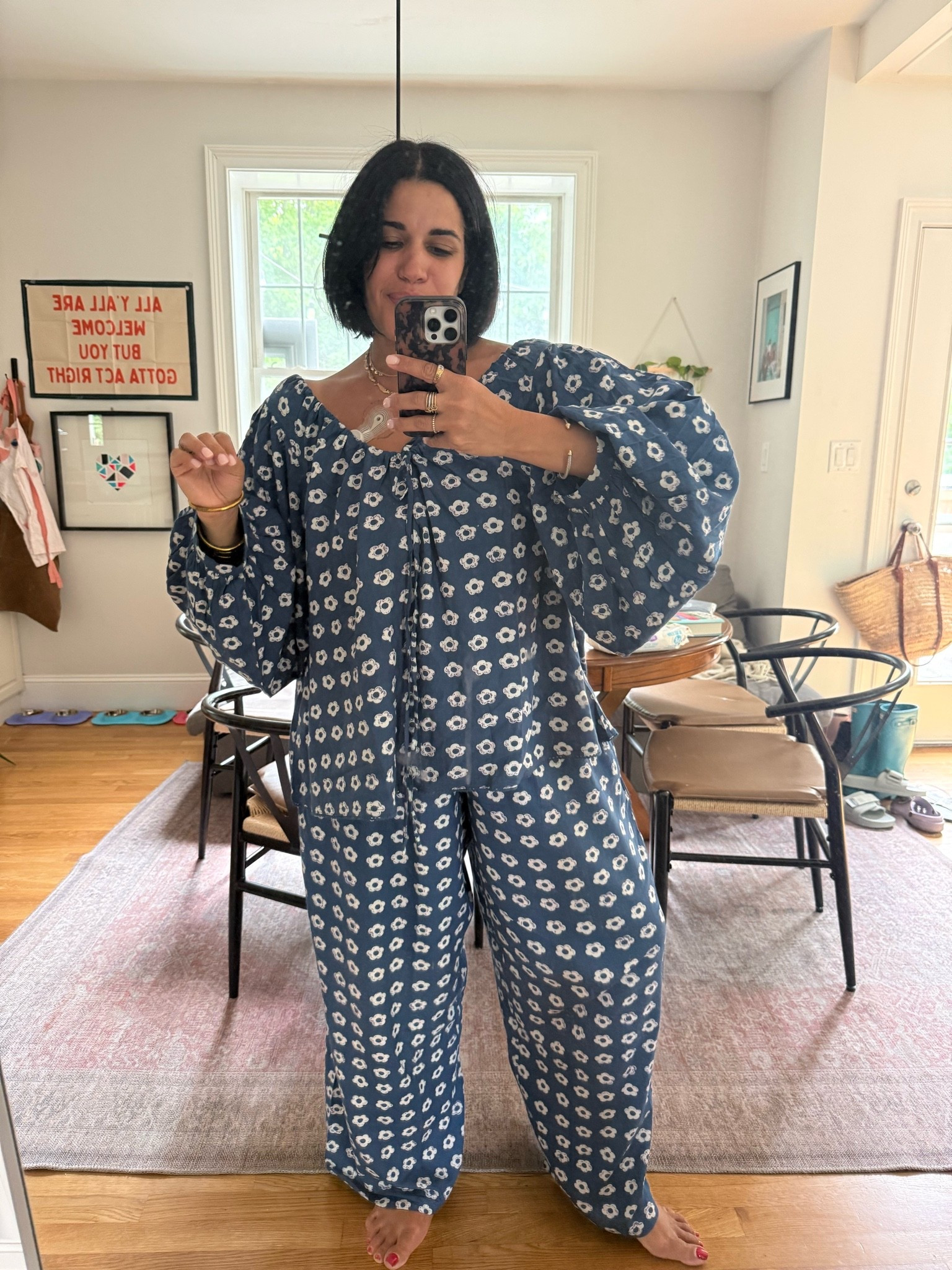 Went up a size than my regular for a very oversized flowy look and 🥰