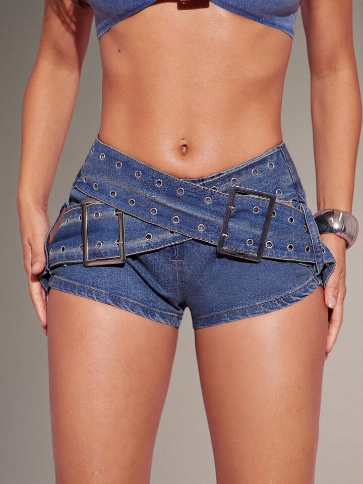 Denimoi Belted Denim Shorts Hot Shorts Micro Shorts Summer Outfits Concert Outfits Nashville Outfits Fashionable Sexy Shorts Denim On Denim | SHEIN