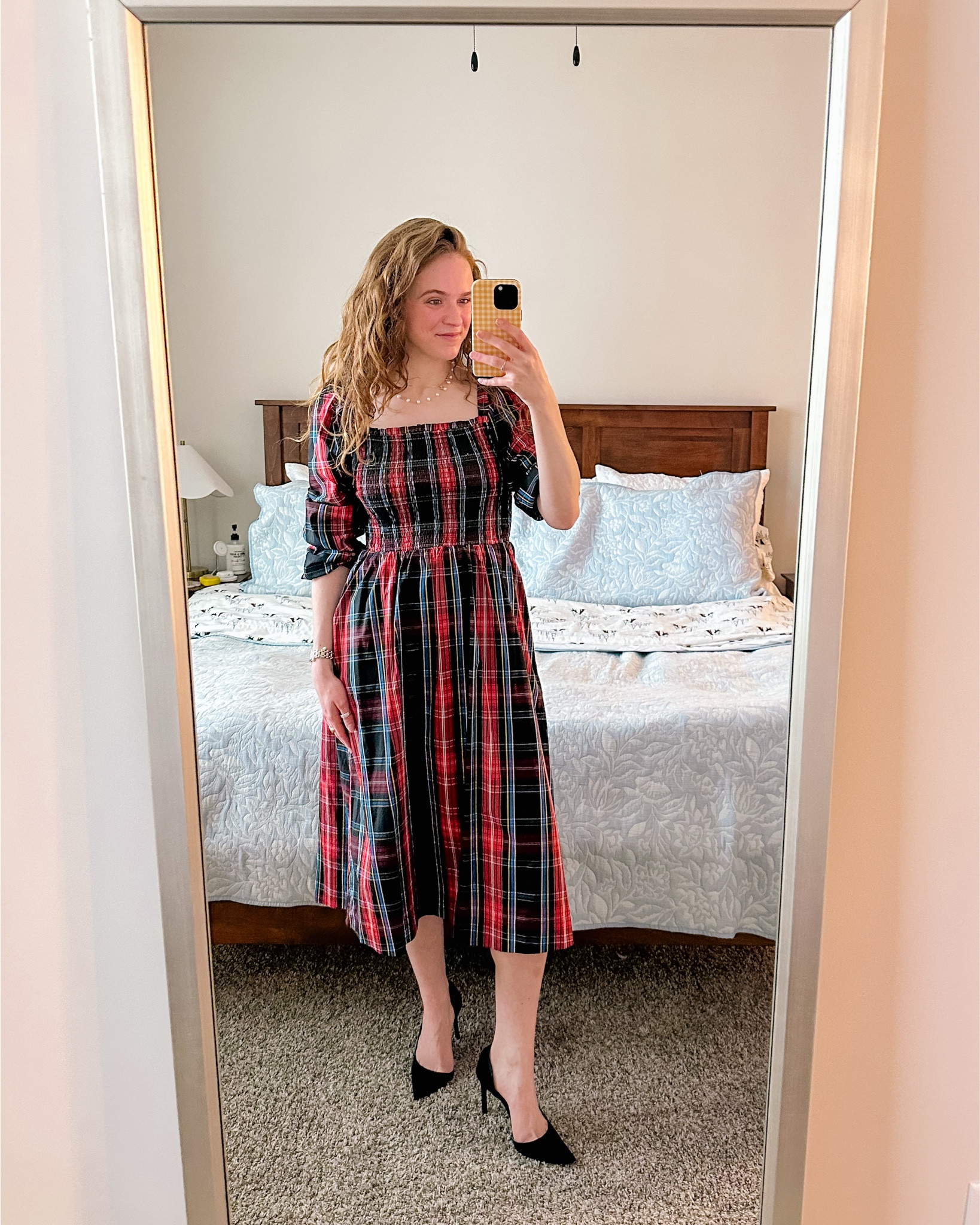 It’s the season of Christmas plaid!! 🎄❤️ These are my favorite plaid items in my closet - ready for any occasion this holiday season! 

#LTKHoliday #LTKSeasonal