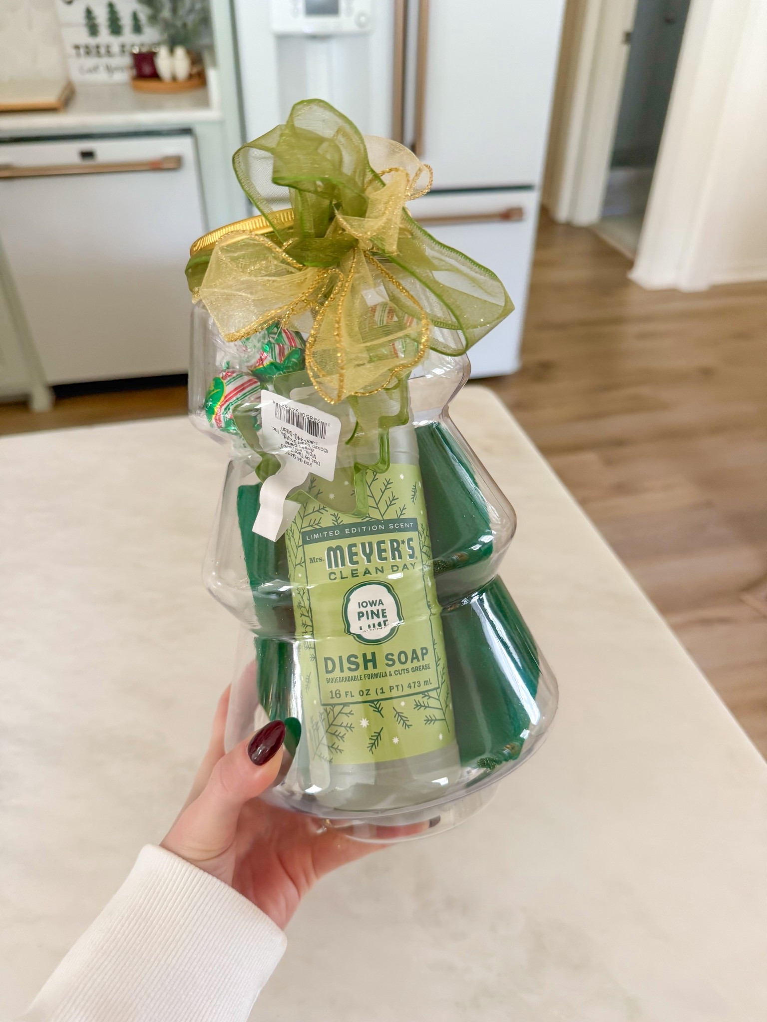 $15 hostess gift idea / Christmas gift idea 







Neighbor gift 
Gift basket 
Gifts for her 
Coworker gift 
Teacher gift 
Affordable gift idea 
Brr basket 

#LTKHome #LTKGiftGuide #LTKHoliday