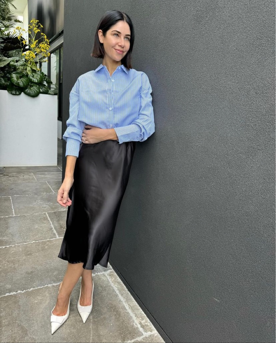 Love this silk skirt and striped shirt combo 🩵 Shop my exact look beloww

#LTKstyletip #LTKaustralia #LTKwinter