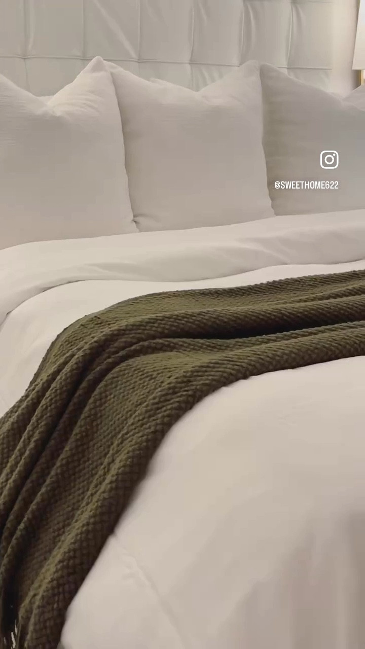 Bedding 

#LTKHome #LTKFamily #LTKSaleAlert