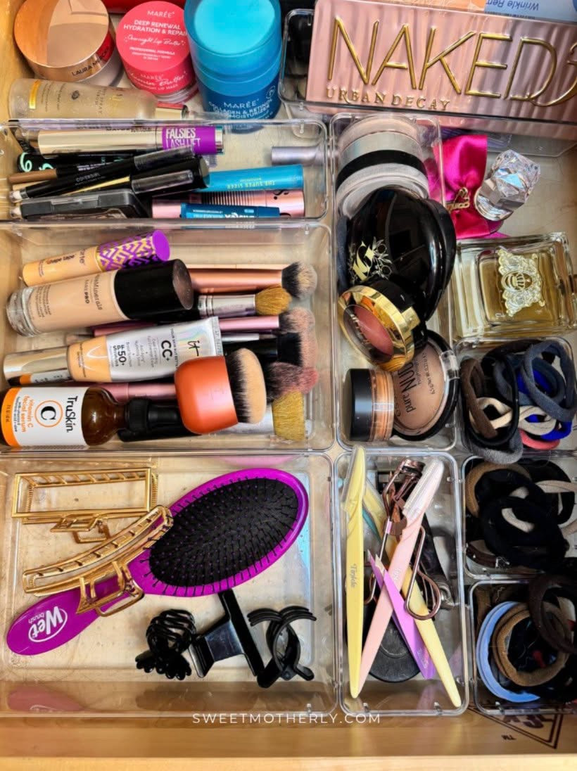 Organizers on sale

Home organization essentials Space saving storage solutions Kitchen cabinet organizers Closet storage accessories Bathroom organization ideas Drawer dividers and inserts Pantry storage containers Under sink storage solutions Decluttering home essentials Stylish household organizers