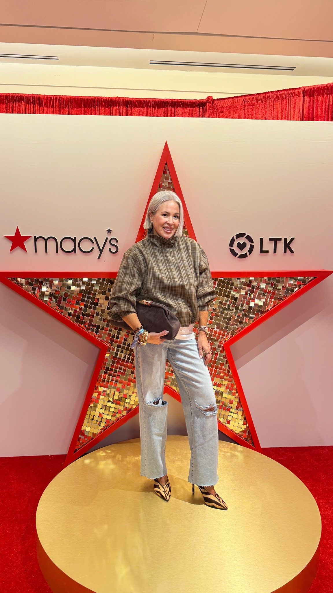 Obsessed with this outfit! 
-
chic outfit, mom life, fashion over 50, casual ootd, over 40 fashion, fall fashion, Macys, fall style, LTKcon

#LTKCon #LTKootd #LTKgrwm