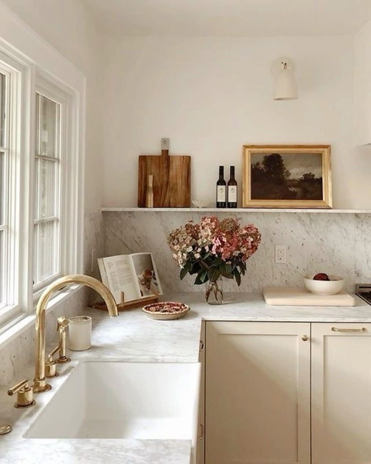 A Nancy Meyers kitchen

#LTKHome